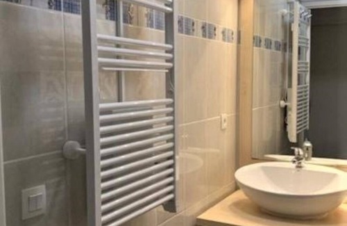 Esquieze-Sere Apartamento | Comfortable apartment in the heart of the mountains Mountain view II Wifi