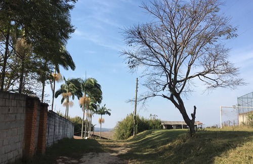 Mairinque Casa | Lugar cómodo y acogedor a solo 45 minutos de Sao Paulo.