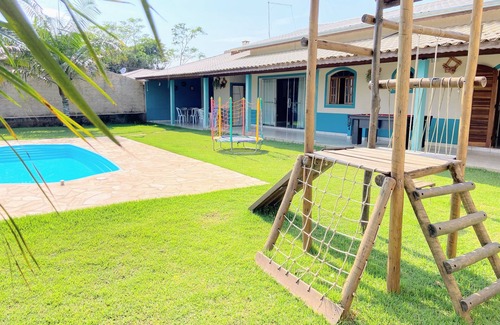 Socorro Casa | Comfortable and cozy family atmosphere with a beautiful view of the mountains
