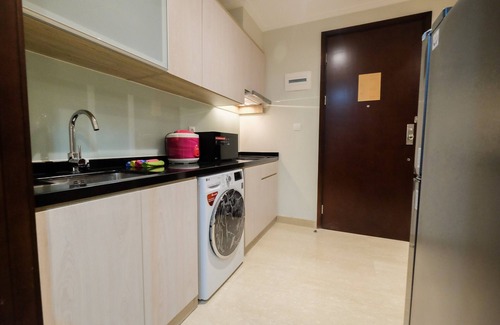 Cikini Apartamento | Comfortable and Modern 2BR Menteng Park Apartment