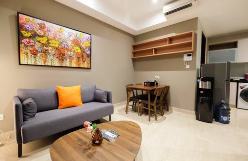 Cikini Apartamento | Comfortable and Modern 2BR Menteng Park Apartment