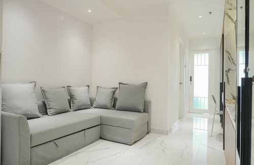 Kampung Bali Apartamento | Comfortable and Simply 1BR at The Boulevard Apartment