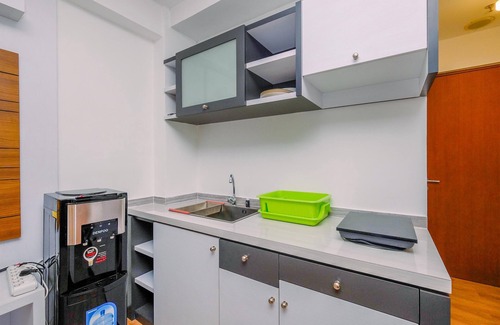 Kayu Putih Apartamento | Comfortable And Warm 2Br At Tifolia Apartment