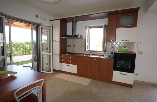 Briatico Apartamento | Cómodo apartamento a 100m del mar.