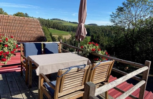 Bad Schonau Apartamento | Comfortable apartment (36 sqm) for up to 4 people with free WiFi