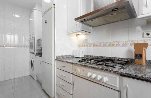 El Clot Apartamento | Cómodo apartamento cerca de Glories