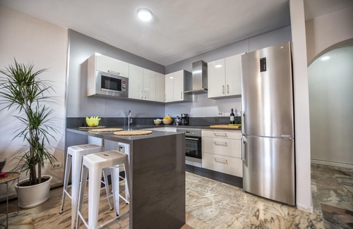 Tabaiba Apartamento | CONFORTABLE APARTAMENTO CON TERRAZA PRIMERA LINEA Y VISTAS AL MAR