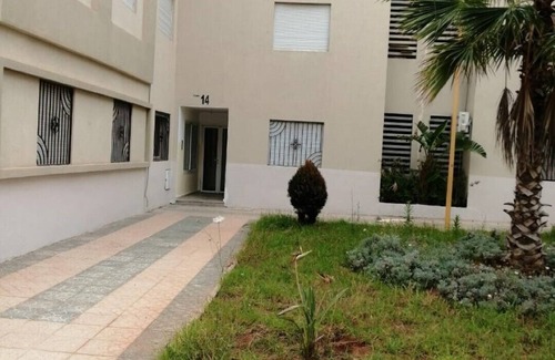 Saidia Apartamento | Cómodo apartamento en residencia segura.