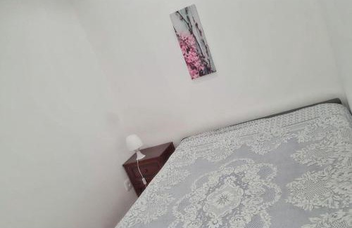 Burinhosa Apartamento | Comfortable apartment in Pataias with garden and shared pool
