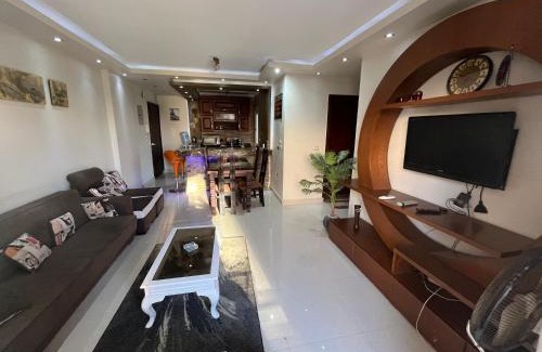Madinaty Apartamento | Comfortable apartment near service area &South Park &Bus station