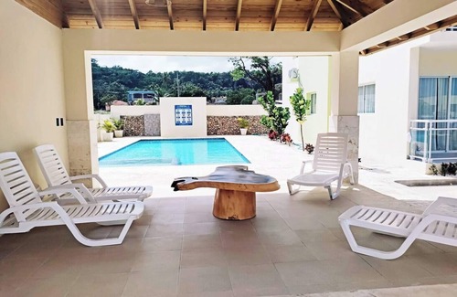 Cabrera Apartamento | Confortable Apartamento con Piscina en Cabrera