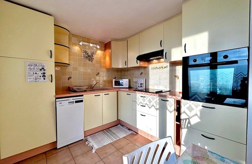 Veyrier-du-Lac Apartamento | Apartamento cómodo con terraza y WiFi