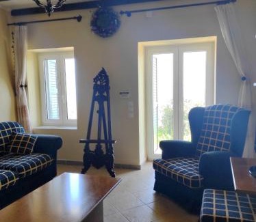 Apikia Apartamento | Comfortable Apoikia house for 2