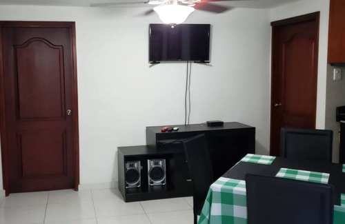 El Prado Casa | APTO CÓMODO. PARA QUEDARSE WIFI / A / C Y MÁS