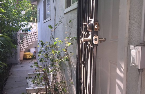 The Flats Apartamento | Comfortable Beverly Hills Town House