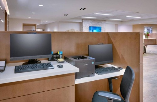 Lakewood Casa | Comfortable Business Hotel Near the Denver Federal Center