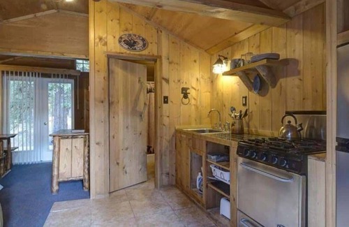 Silver Gate Cabina | Comfortable Cabin next to Yellowstone National Park