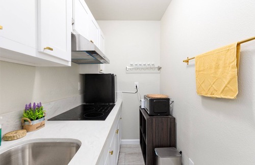 Compton Apartamento | Comfortable Compton 2 Bed APT 3
