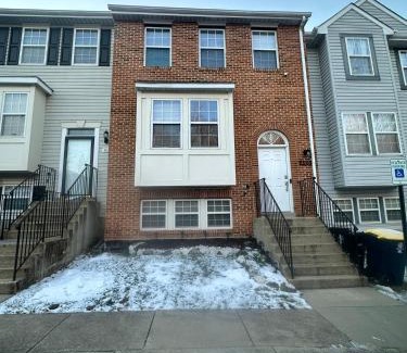 Suitland Casa | Comfortable, Convenient Room near DC