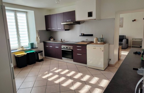 Dompcevrin Cabaña | Casa rural cómoda con chimenea y aparcamiento, cerca de Verdún