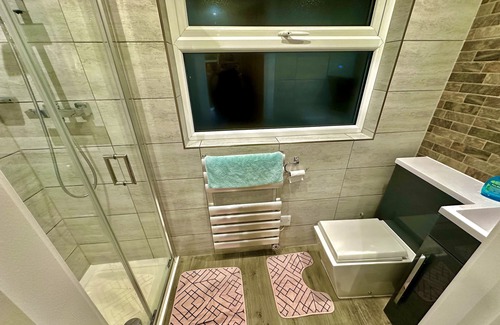 Hillingdon Apartamento | Comfortable cozy apartment near Heathrow airport
