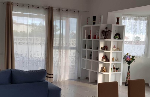 La Pared Casa | Comfortable detached house surrounded by nature, 2 steps from the sea.