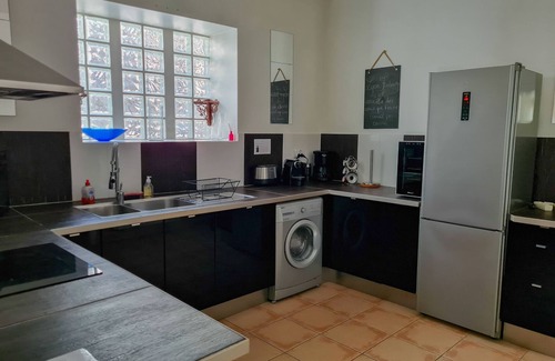 Saint-Priest Casa | Comfortable double room with terrace view in charming house