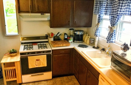 Chariton Casa | Cómoda casa familiar de 3 dormitorios en el centro sur de Iowa