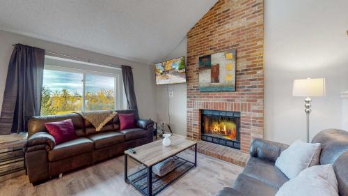 Prides Crossing Casa | Comfortable Family Friendly Home on Quincy Reservoir