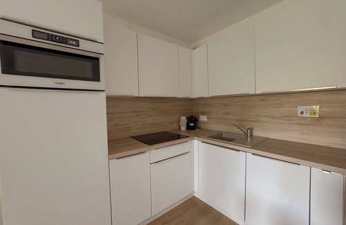 Colline des loisirs Complejo | T2 Cómodo en Malibu Village – Piscinas y Playa Cercanas