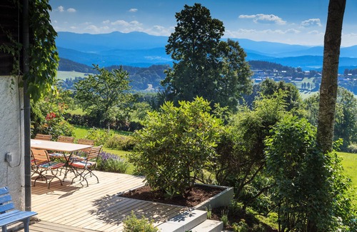 Kollnburg Casa | Acogedora casa de campo en un lugar aislado, con impresionantes vistas panorámicas