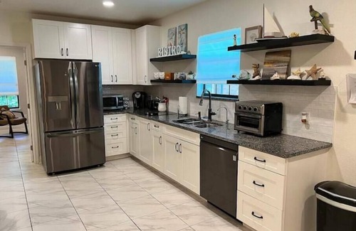Altamonte Springs Casa | Comfortable Guest Suite in Altamonte Springs - Large Pool