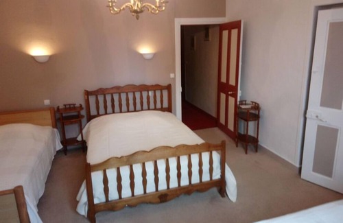 Fresney-le-Vieux Cama Y Desayuno | Comfortable gite for 8 people