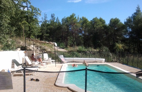 Bonnieux Apartamento | casa rural en BONNIEUX en el corazón del luberon en Provenza, todo confort bien centrado.
