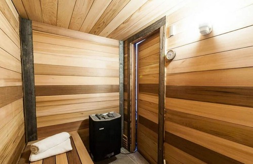 Courmayeur Chalet De Esquí | Comfortable holiday home with fireplace