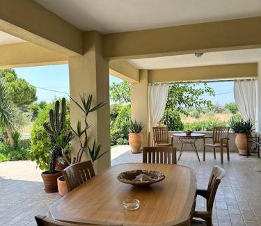 Epanomi Casa | Comfortable Home