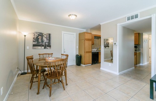 Sandalwood Casa | Comfortable Home in Great Location