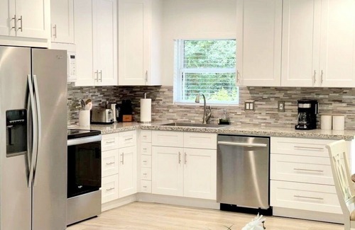 Brent Casa | Comfortable Home in the Heart of Pensacola