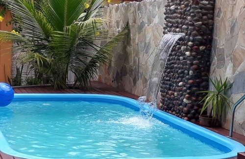 Ingleses do Rio Vermelho Casa | Comfortable house for your holidays with swimming pool for up to 12 people