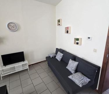 Mons Casa | Comfortable House in Mons 21B