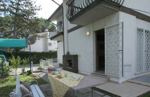 Lignano Pineta Villa | Confortable villa inmersa en la tranquilidad del pinar.