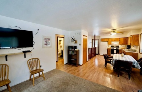 Kenai Casa | Comfortable Kenai Home! Sleeps 8. Minutes from amenities and the Kenai River!