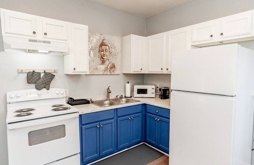 Hattiesburg Apartamento | Comfortable King Suite Zen Space