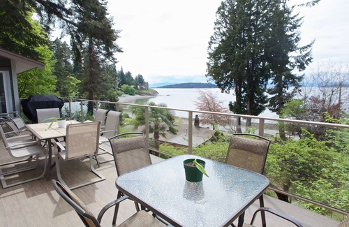 Halfmoon Bay Casa | Suite de lujo confortable con vistas épicas, en la playa, Sunshine Coast