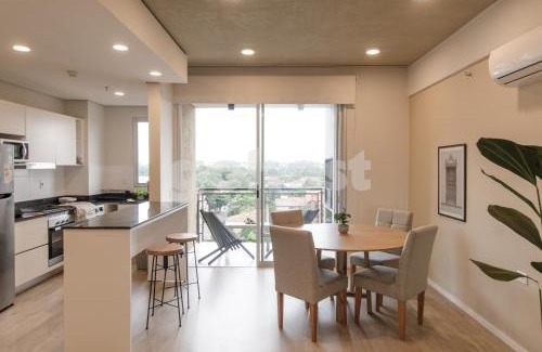 Asuncion Apartamento | Comfortable Minimalist Villa Morra Apartment