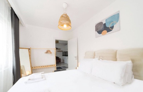 Antalya City Centre Apartamento | Comfortable Modern Flat with Balcony in Muratpasa