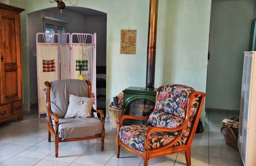 Lamastre Casa | Nueva casa en una tranquila y confortable, con hermosas vistas 5-6 personas