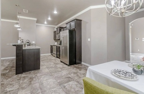 Odessa Casa | Comfortable Odessa Stay - 3BR, Garage, W/D, Quiet and Convenient