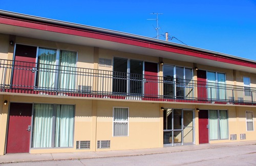 Ottumwa Apartamento | Comfortable one bedroom apartment in downtown Ottumwa