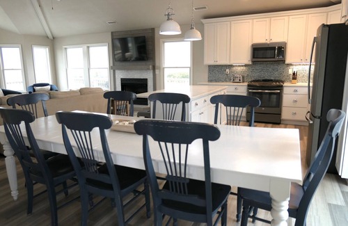 South Nags Head Casa | Comfortable, Pet Friendly, Private Heated Pool and lots of other amenities!!